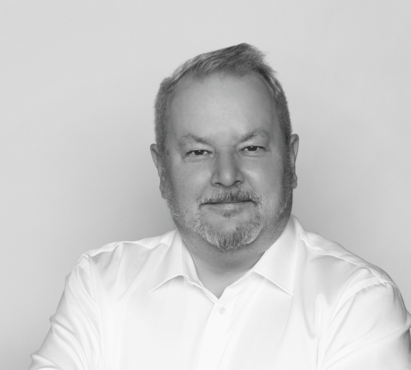 1000x764_Jarek_Bukowski