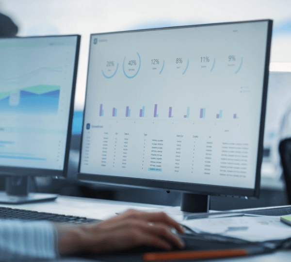 1000x764_wyspecjalizowane_oprogramowanie_4