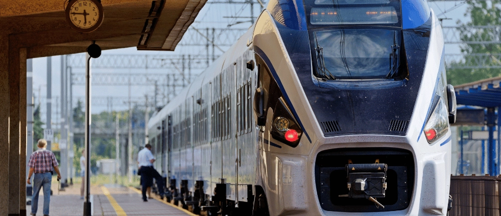 Axians and Antumo for PKP Intercity: Digitization of Rolling Stock Inspectors’ Documentation