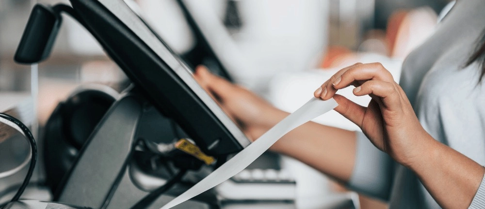 Jak wybrać drukarkę etykiet? Rodzaje, technologie i funkcje