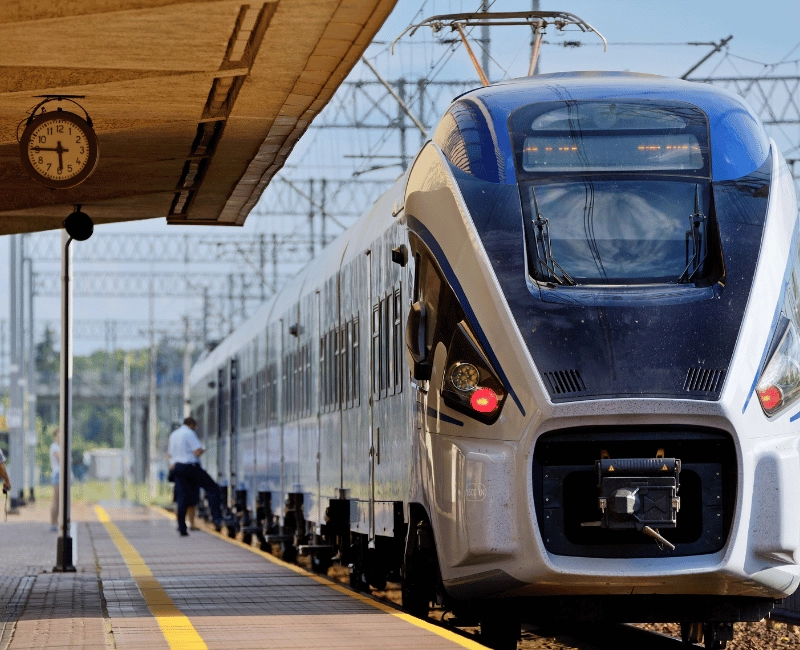 1900x825_Axians_Antumo_PKP_Intercity_teczka_rewidenta